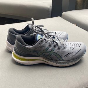 ASICS Gel Kayano 28